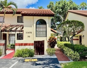 Building Photo - 10678 Ocean Palm Way