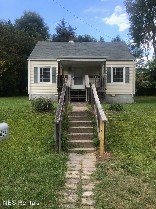 Primary Photo - 2 br, 1 bath House - 654 Glendale Ave.