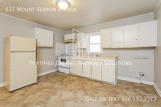 Building Photo - 637 Mount Vernon Ave