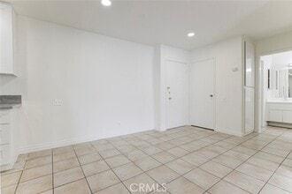 Building Photo - 5460 White Oak Ave