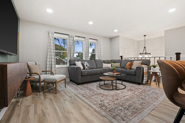 Foto del edificio - 6090 Rattman Rd