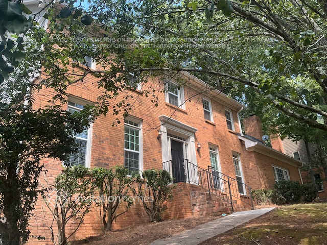 Building Photo - 725 Redlion Run