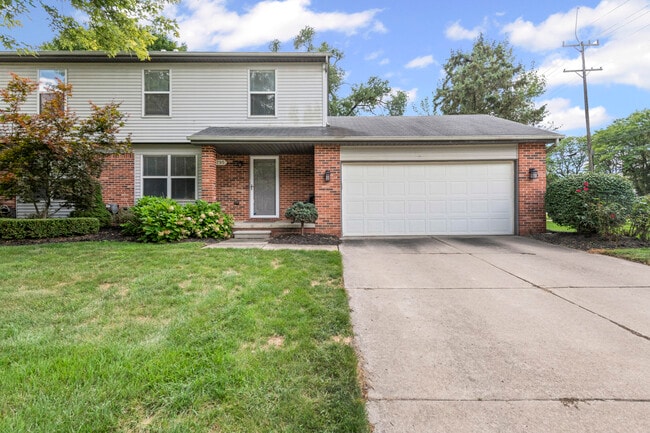 Building Photo - 42795 Hammill Ln