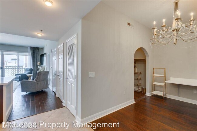 Foto del edificio - 2 br, 2.5 bath House - 150 Las Vegas Blvd ...