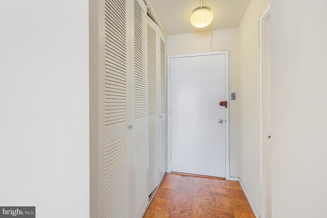 Foto del edificio - 1311 Delaware Ave SW