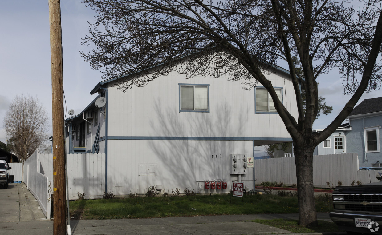 Building Photo - 840 Napa St