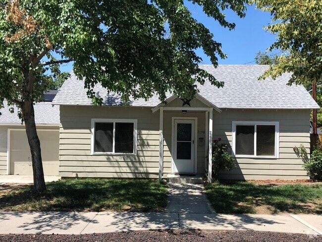 Building Photo - 1198 W Ridenbaugh St
