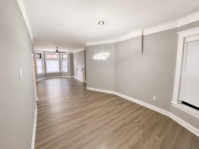 Foto del edificio - 6426 S Ingleside Ave