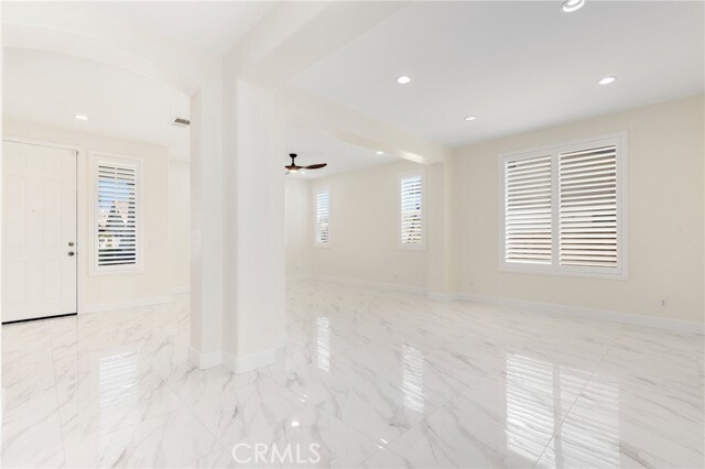 Foto del edificio - 13145 Briar St