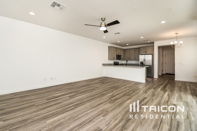 Building Photo - 9315 E Strobe Ave