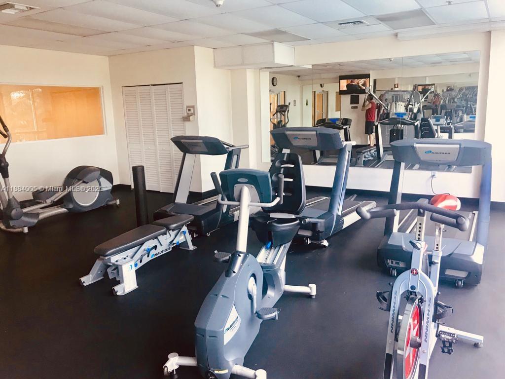 Foto principal - 3500 Coral Way