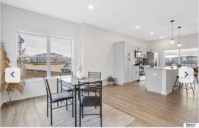 Building Photo - 20861 T Plz