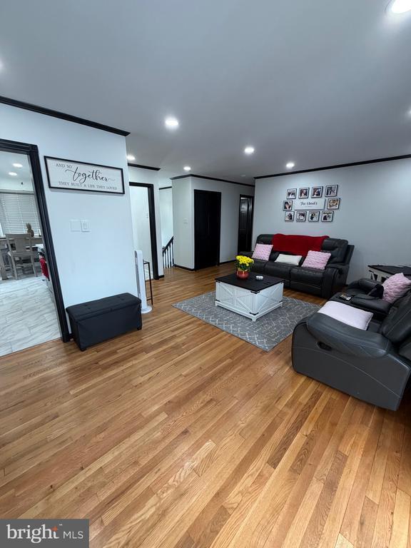 Foto del edificio - 15309 Alan Dr