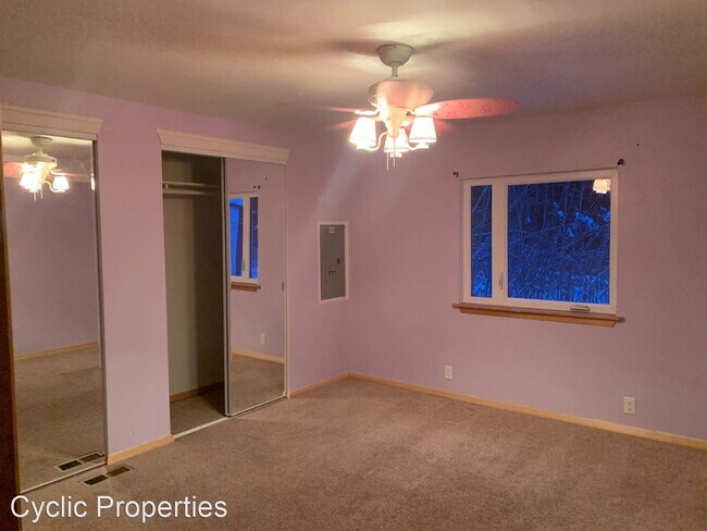 Building Photo - 3 br, 2 bath House - 3320 Baker