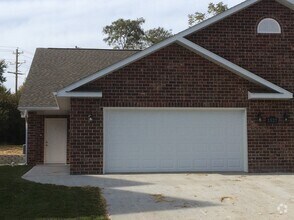 Building Photo - 1527 Timber Creek Rd