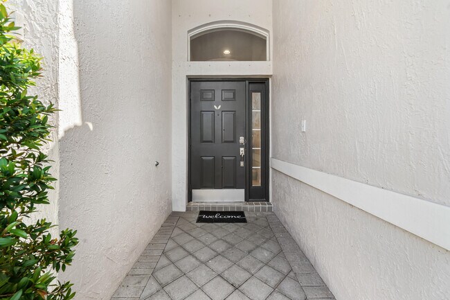 Foto del edificio - 3817 Miramontes Cir