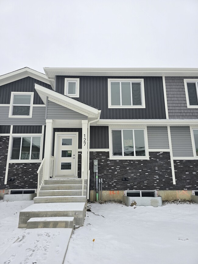 Photo du bâtiment - 132 Mitchell Bnd