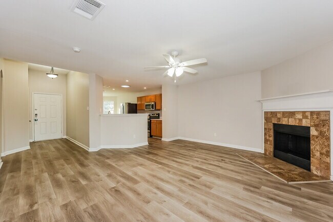 Foto del edificio - 213 Garden Valley Ln