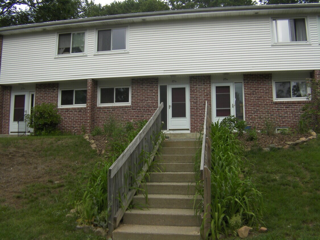 Primary Photo - 25 Anton Rd