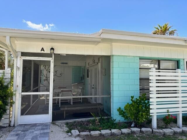 Primary Photo - 1125 S Ocean Dr