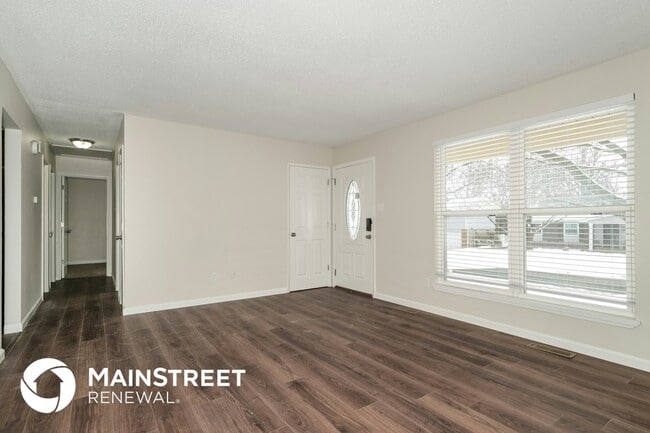 Foto del edificio - 3515 Ridgewood Dr