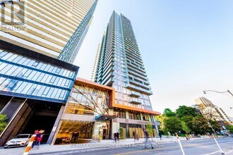 Building Photo - 50 Wellesley St E