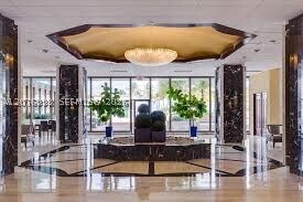 Foto del edificio - 5161 Collins Ave