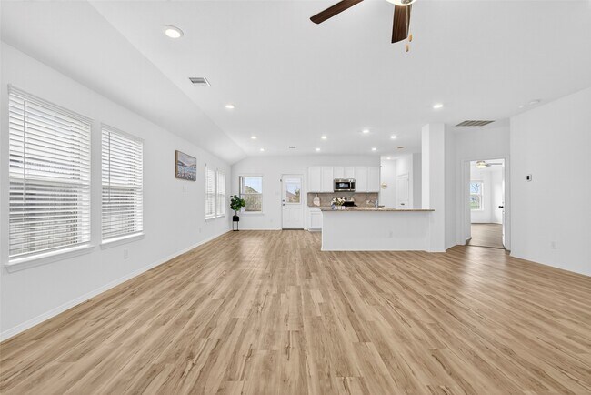 Foto del edificio - 5402 Still Creek Ranch Dr