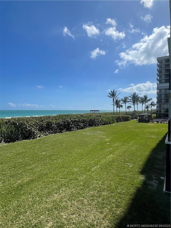 Building Photo - 4250 N Hwy A1A