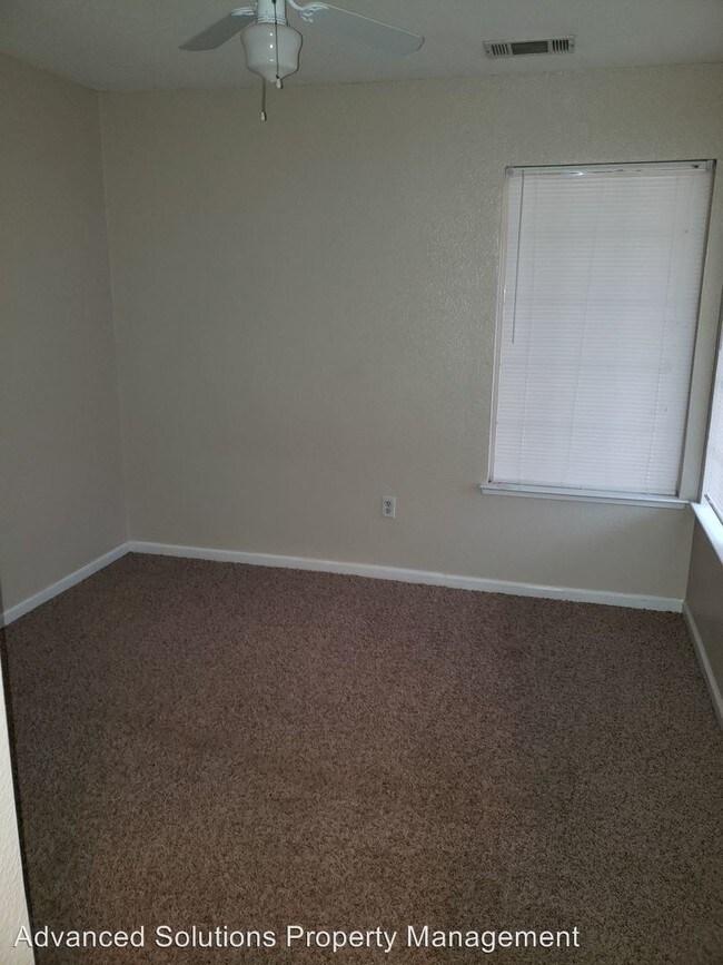Foto del edificio - 4 br, 2 bath House - 4327 Agnes May Dr