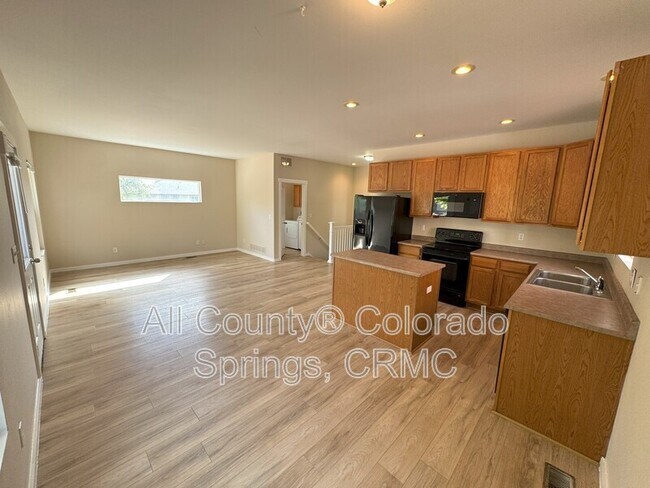 Building Photo - 1454 Flycatcher Ln