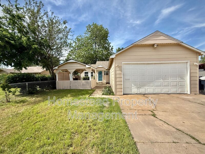 Photo - 3815 NW 14th St.