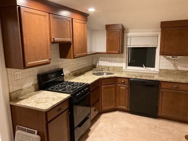 Eat in Kitchen - 350 W High St