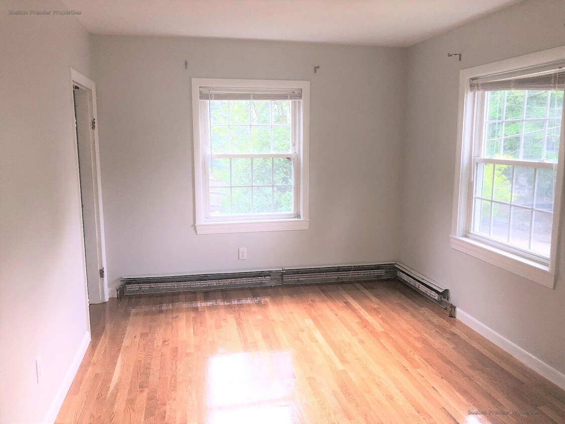 Foto principal - 64 Rogers St