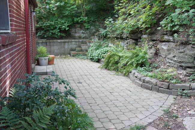 Building Photo - 4124 Haldane Street