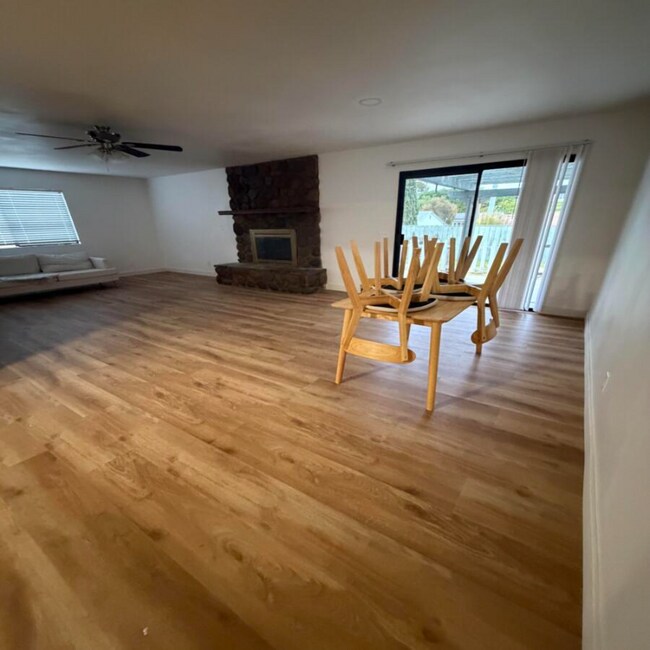 Foto del edificio - 3635 Nassau Dr