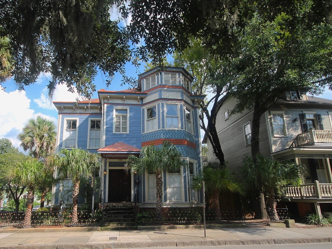 Primary Photo - 1002 Drayton St.