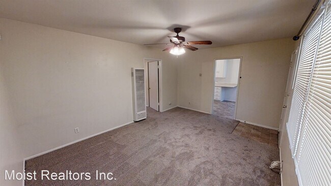 Building Photo - 1 br, 1 bath House - 687 Massachusetts Ave