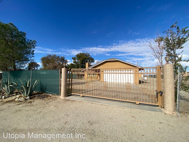 Building Photo - 3 br, 2 bath House - 9751 E. Ave Q2