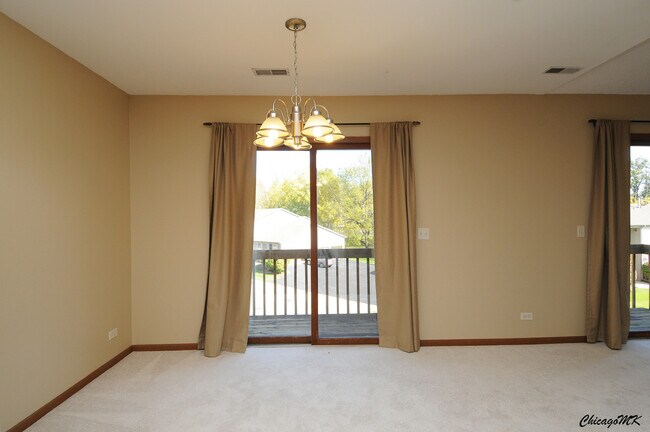 Building Photo - 340 Woodridge Cir