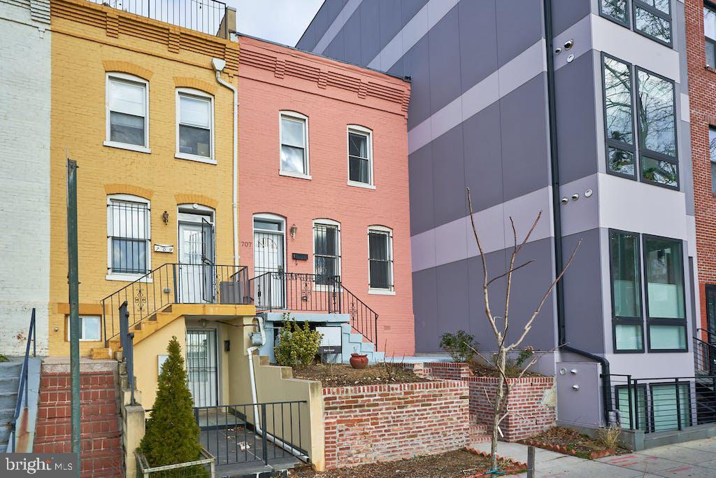 Primary Photo - 707 Euclid St NW