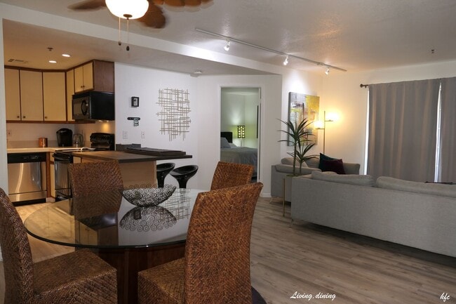 Building Photo - Espirit Gated Community/furnished/ Seasonal