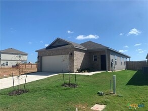 Building Photo - 1137 Gracie Wy