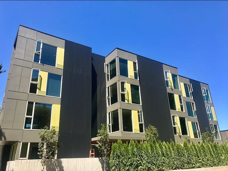 Stylish Garden Level-1 Bdr w/ Dishwasher & Laundry in Sellwood! - Stylish Garden Level-1 Bdr w/ Dishwasher & Laundry in Sellwood!