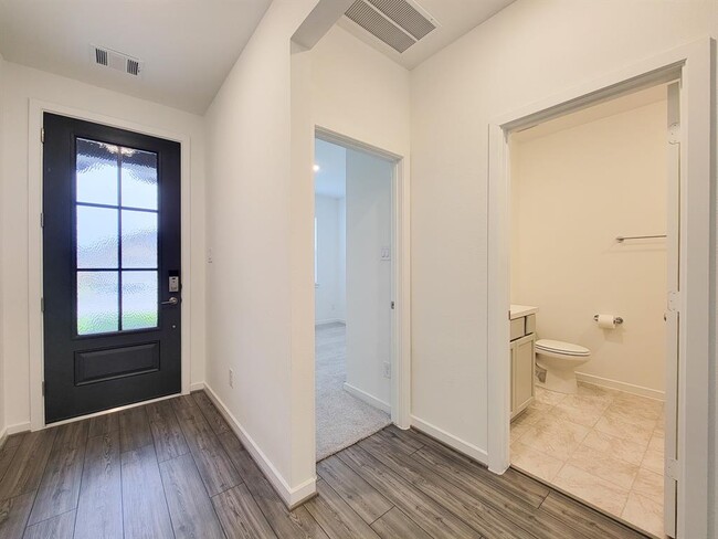 Foto del edificio - 9742 Rialto Hts Dr