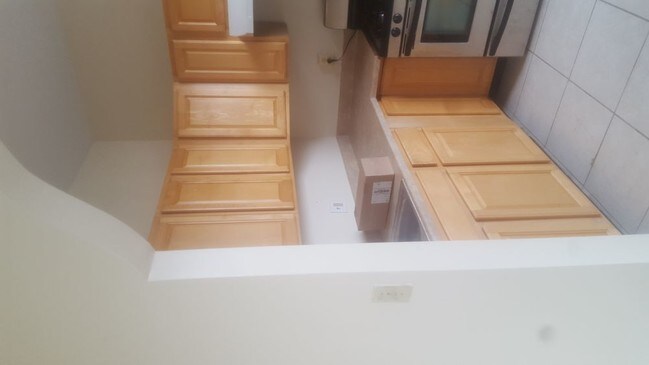 Building Photo - 2343 Eutaw Pl