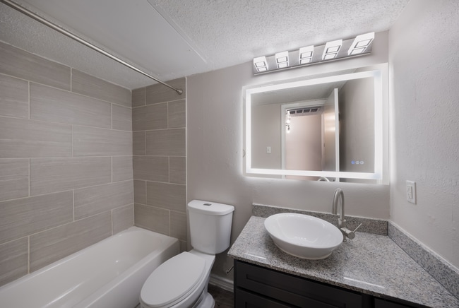 Bathroom A2 1BD 1BA-VatSoCo-001.jpg - V at SoCo