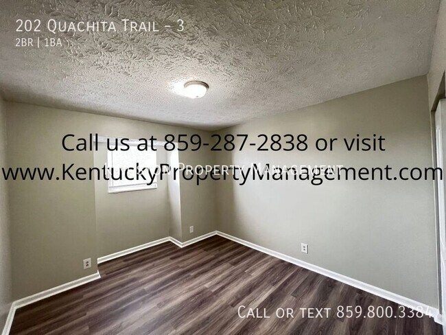 Foto del edificio - Newly Remodeled 2 Bedroom! 1/2 OFF SECURIT...