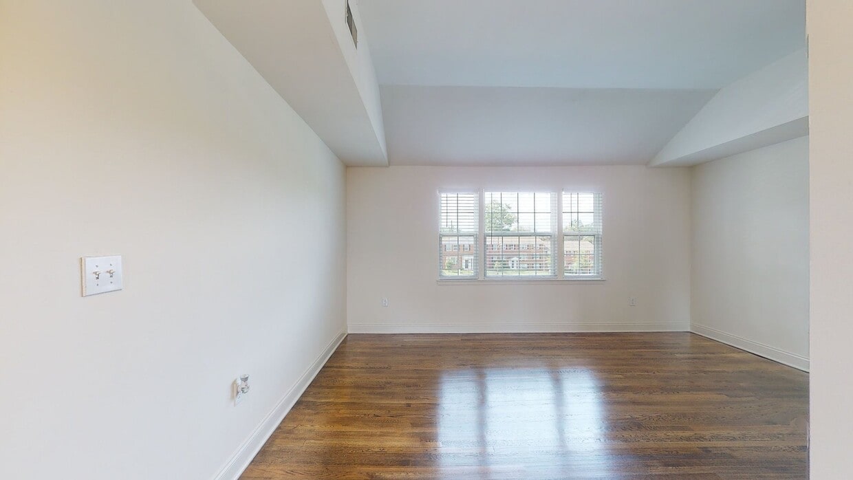 Photo - Rodgers Forge Apartments