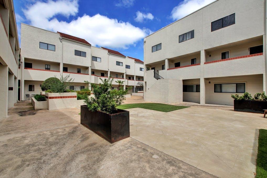 Foto principal - 2605 Enfield Rd